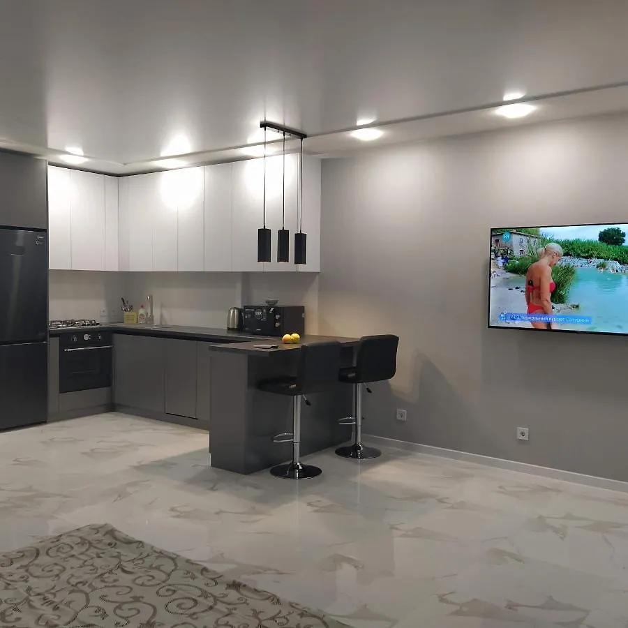 Vip Apartment Near Center 리비프